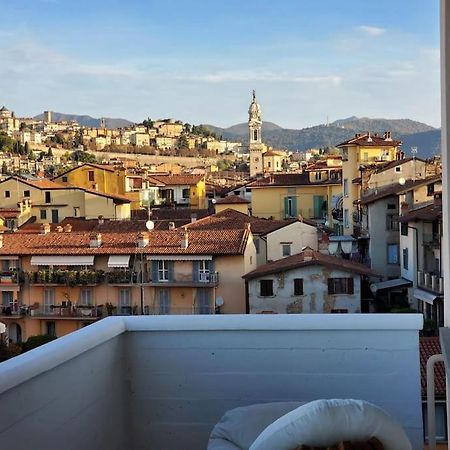 "La Me Ca" Intero Appartamento In Centro Con Vista Sui Colli Bergamo Exterior photo